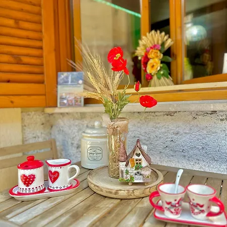 La Grotta Holiday home *